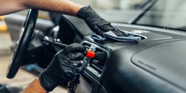 دیتیلینگ خودرو؛ هنر بازگرداندن زیبایی و کیفیت به ماشین شما